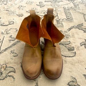 Holding horses genuine leather booties